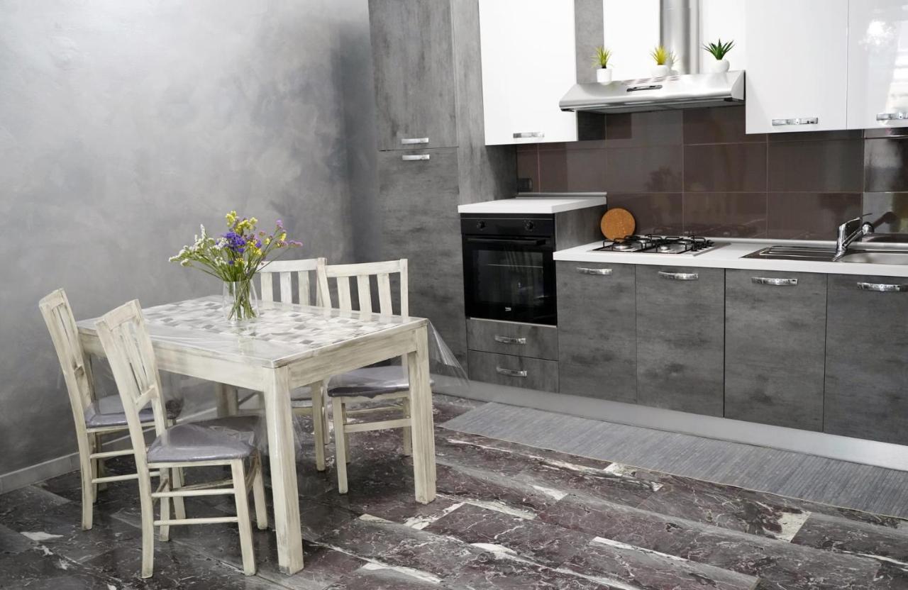 Ferienwohnung Dimora Don Mimi Monopoli Exterior foto